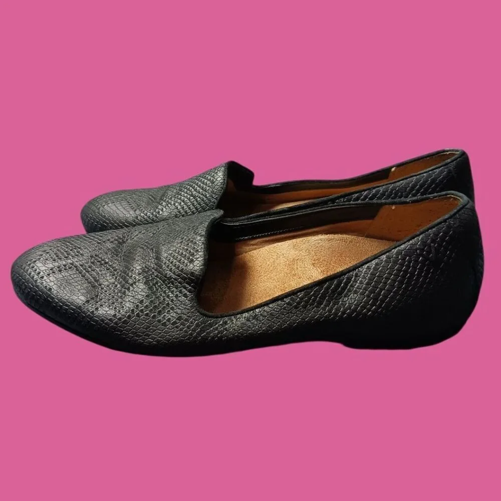 Vionic Willa II Womens  Leather Slip-On Loafer Black  Size 10